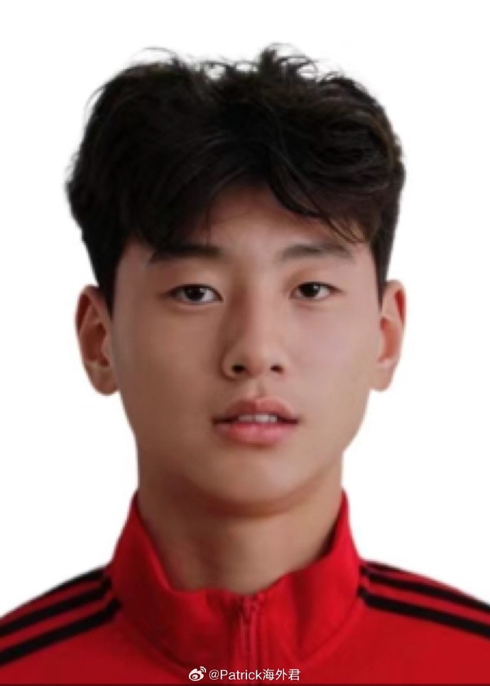 博主：18歲海翔加盟西班牙球隊，他曾效力上海根寶