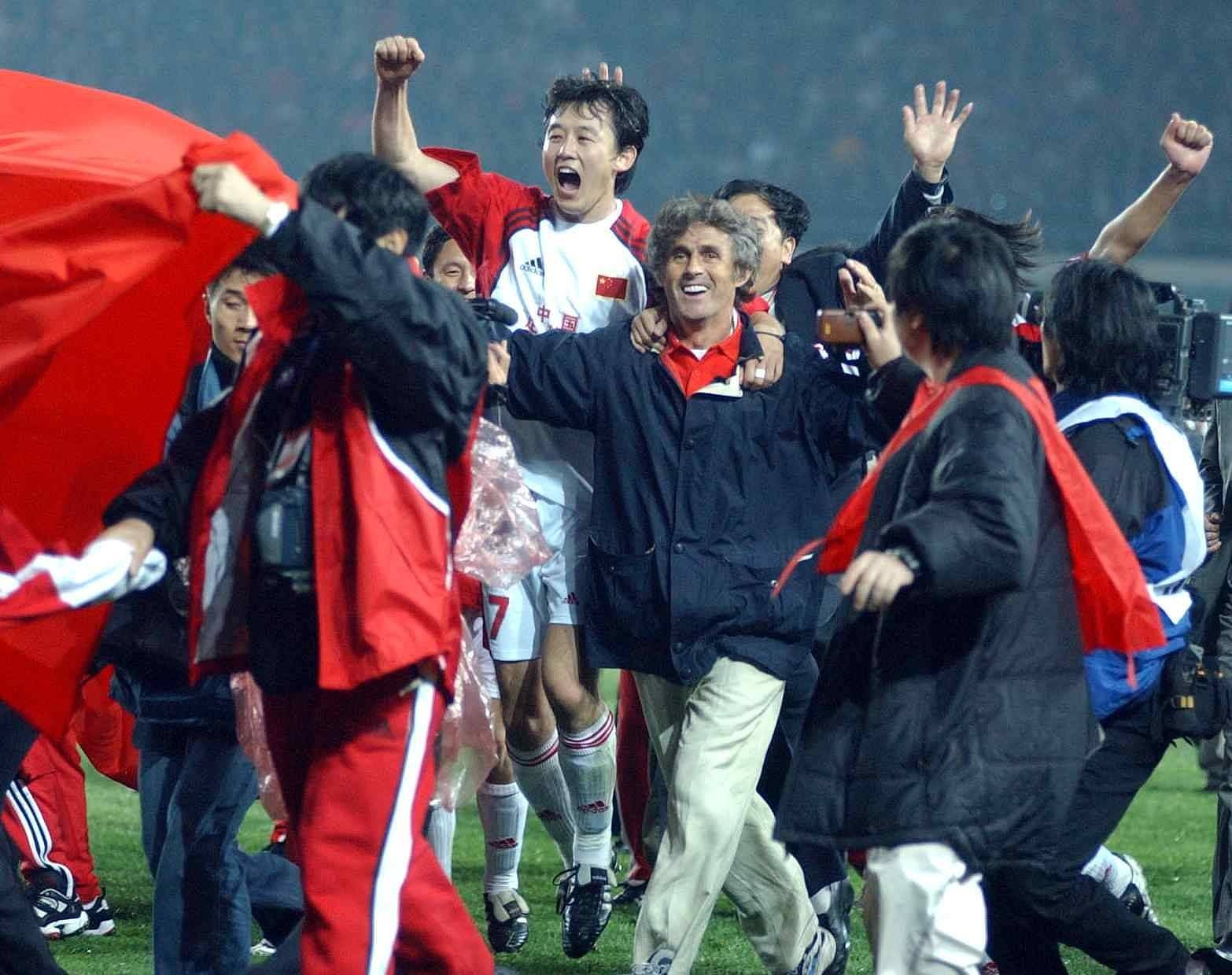曾率國足兩次輕取印尼，米盧：這次我們會(huì)2-1取勝，一起期待吧