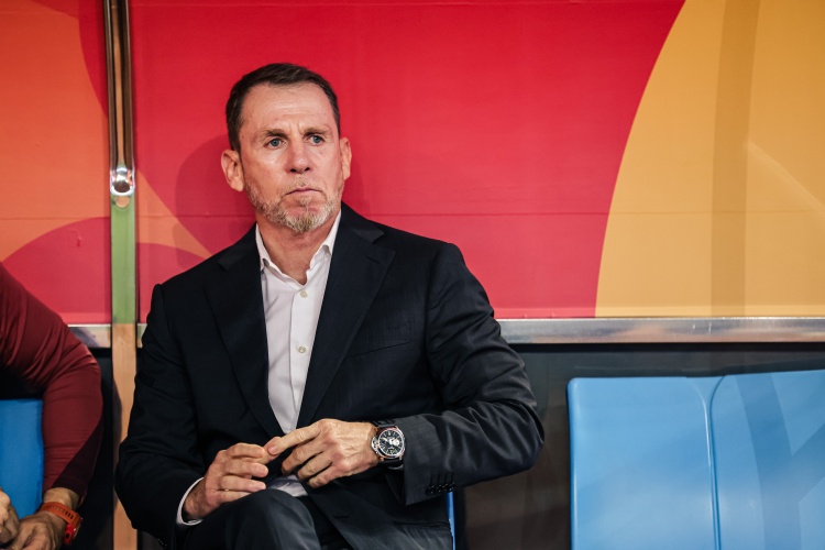 媒體人談國(guó)足選帥：理想選擇是德國(guó)教練、巴斯克教練或英超老教練