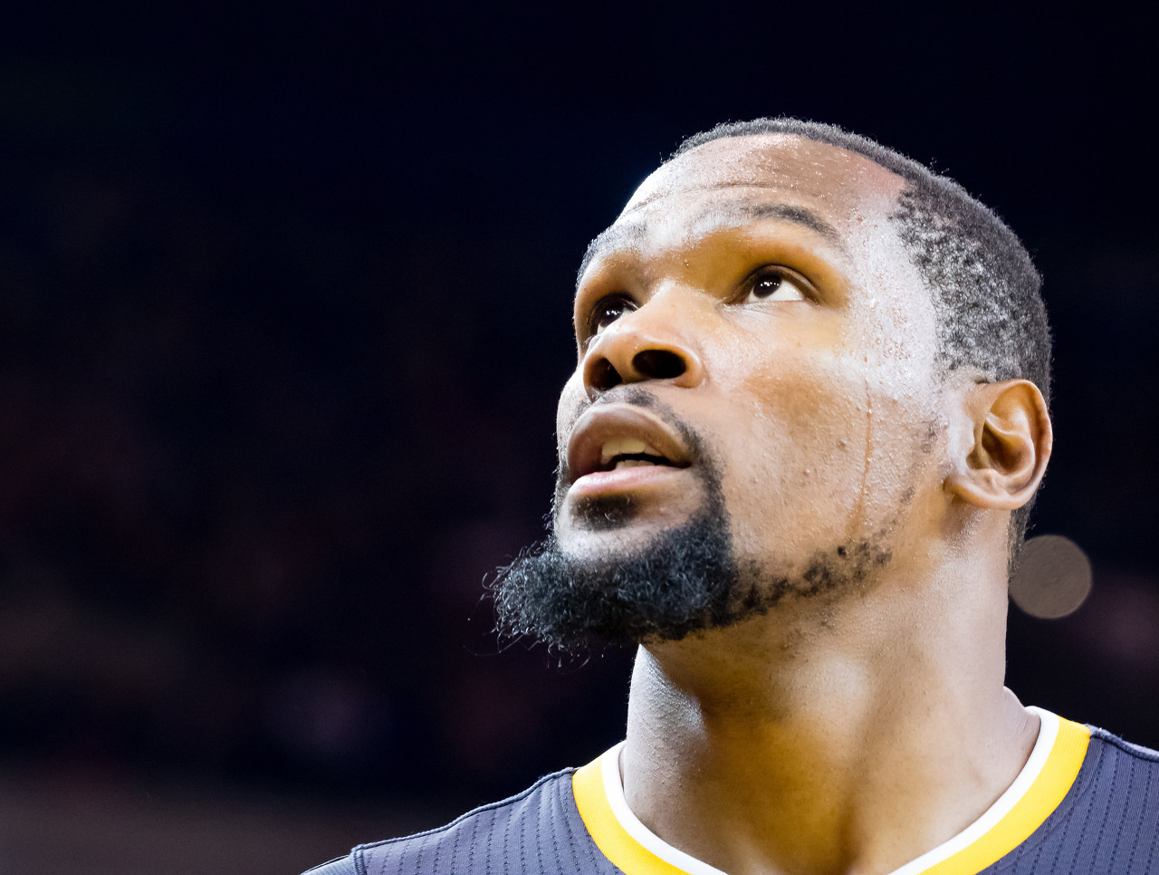 成為俱樂部小股東！巴黎官方：NBA球星杜蘭特和母公司QSI簽署協(xié)議