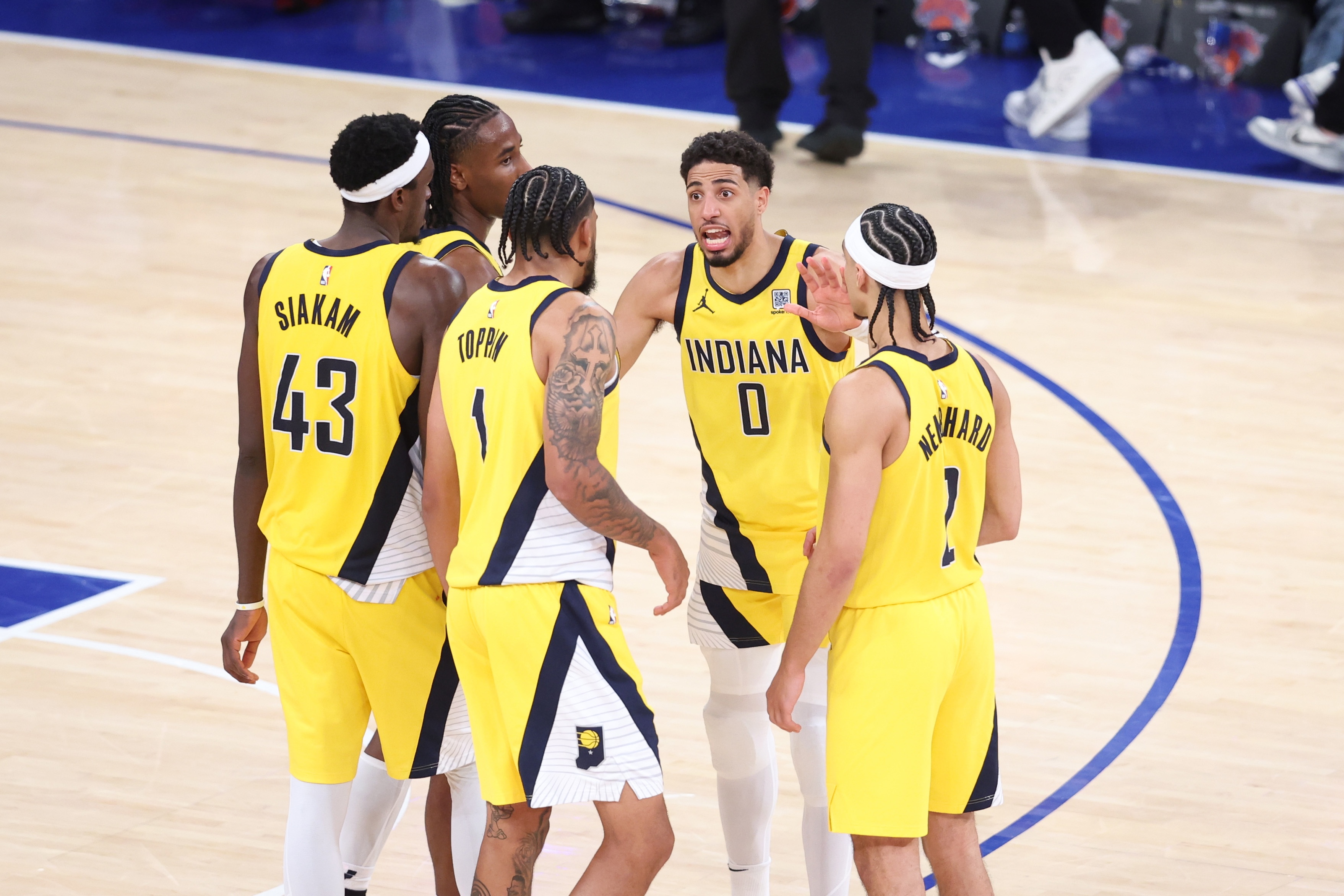 個個都能打！步行者單個季后賽8名球員得分200+ NBA歷史首隊