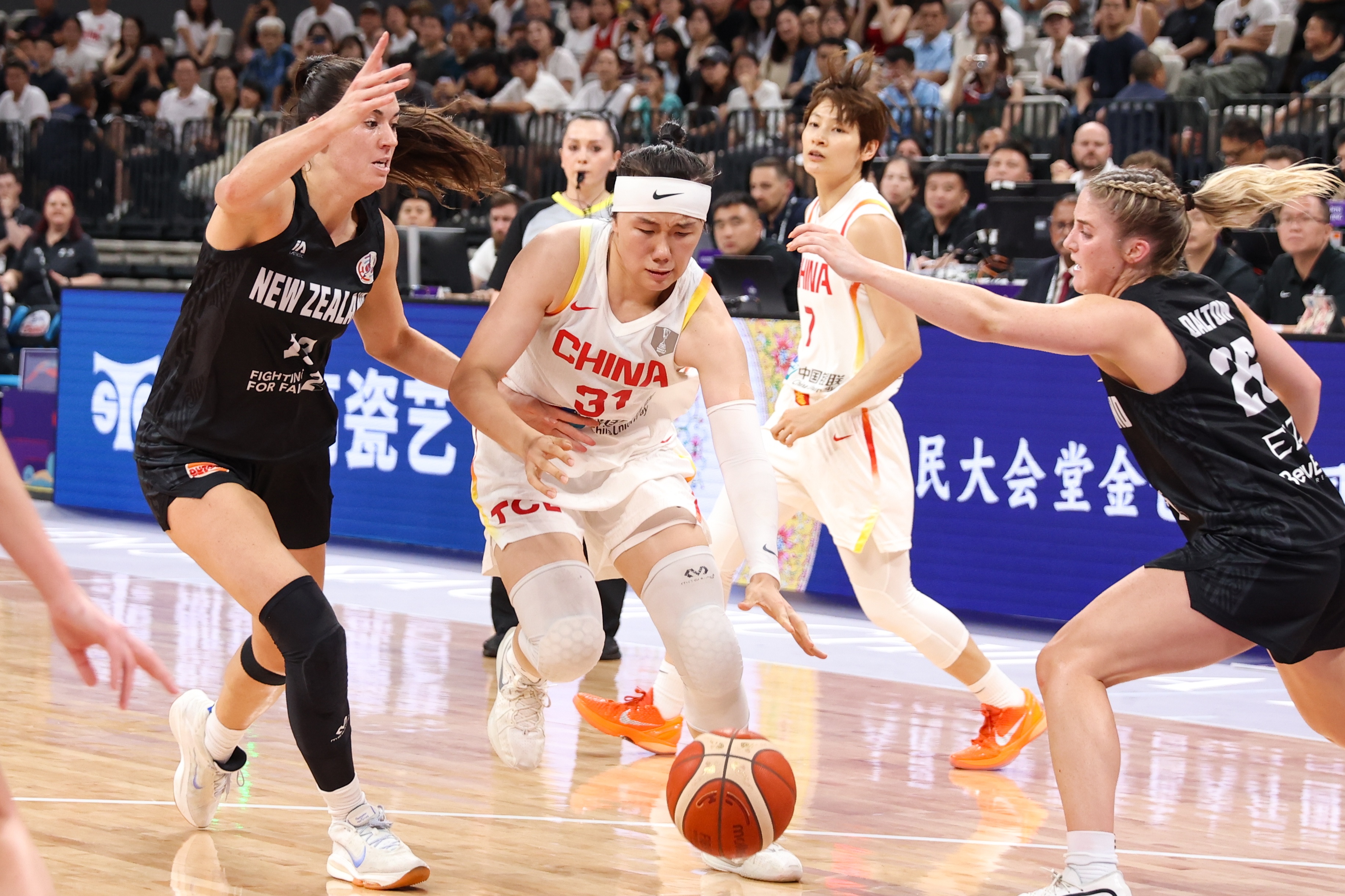防守尖兵！賈賽琪送出5搶斷 6中1拿到3分4板2助
