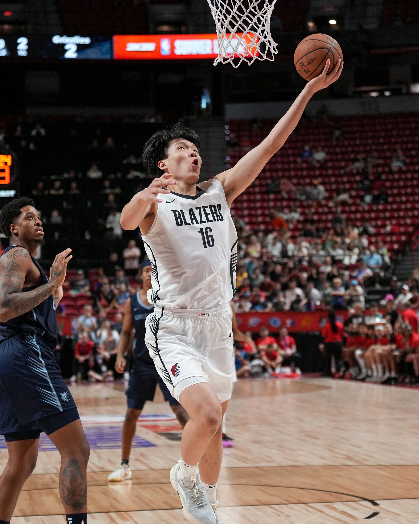 老馬?。簵铄m應(yīng)NBA后只會變得越來越好 打球不總是靠身體素質(zhì)