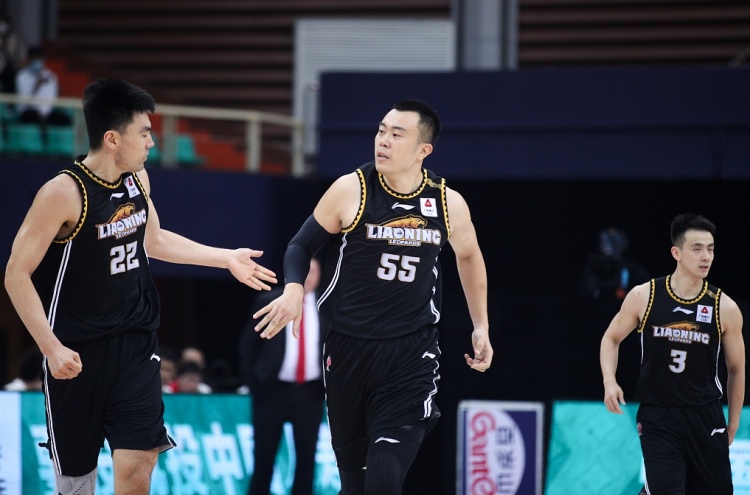 功勛！韓德君退役結(jié)束18年遼籃生涯 李曉旭隊(duì)員兼教練開(kāi)啟第21季