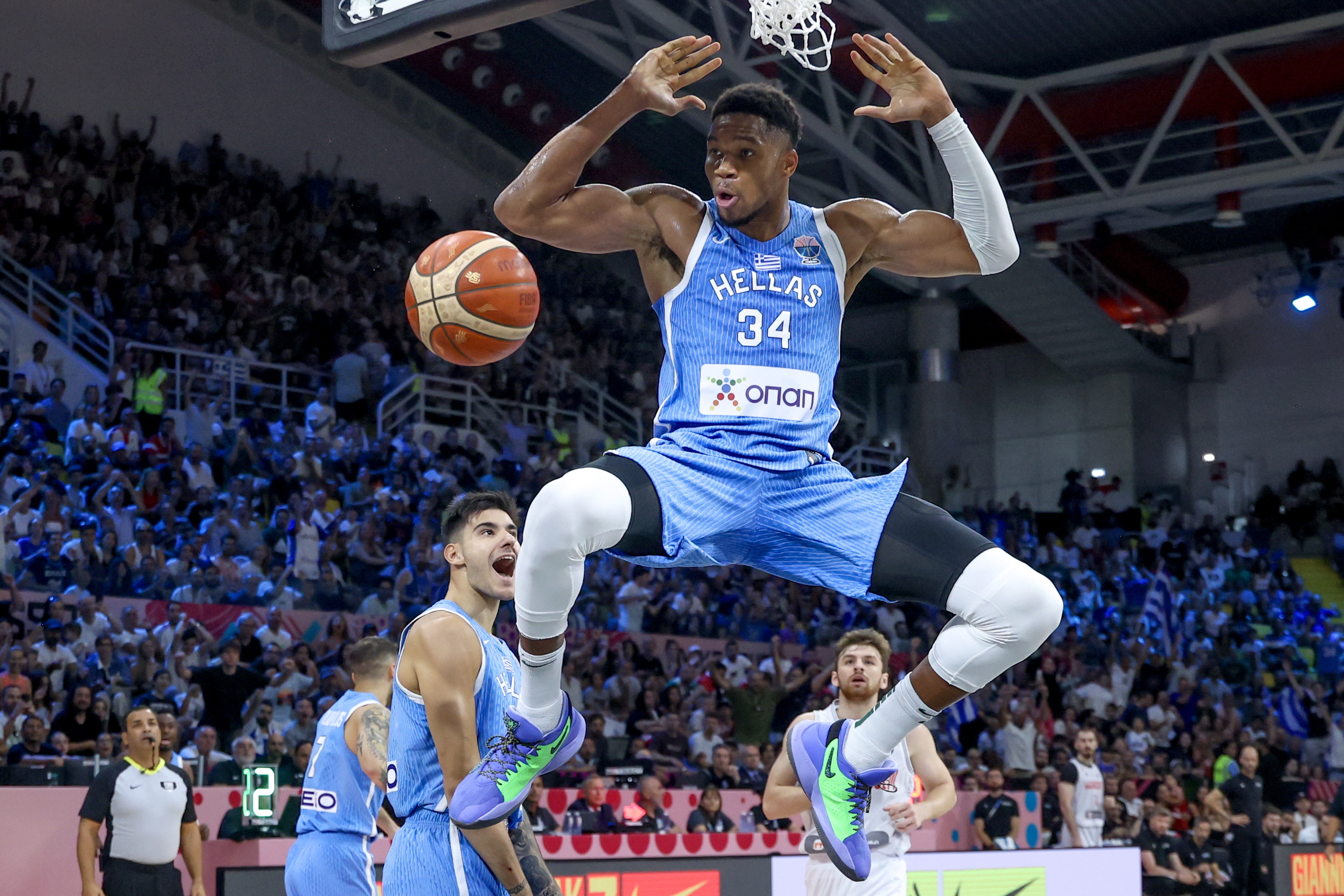 努爾基奇：國際賽場和NBA完全不同 但字母哥仍然具有統(tǒng)治力