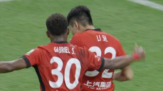反敗為勝！海港3-2逆轉(zhuǎn)三鎮(zhèn) 萊昂納多雙響+讀秒絕殺 蒯紀(jì)聞送助攻