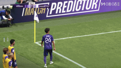 差點0-2！加藤陸次樹近在咫尺的射門中橫梁，海港逃過一劫